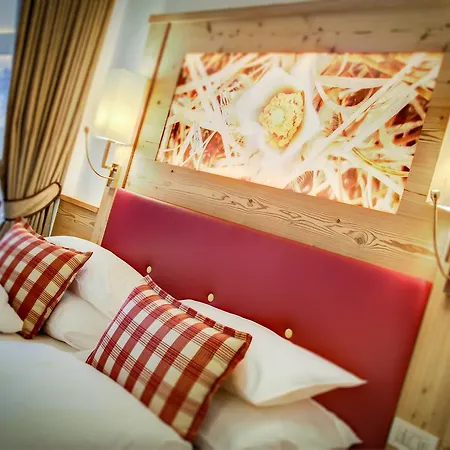 Astor Hotel